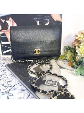 Chanel Chain Wallet Caviar Leather CC Logo